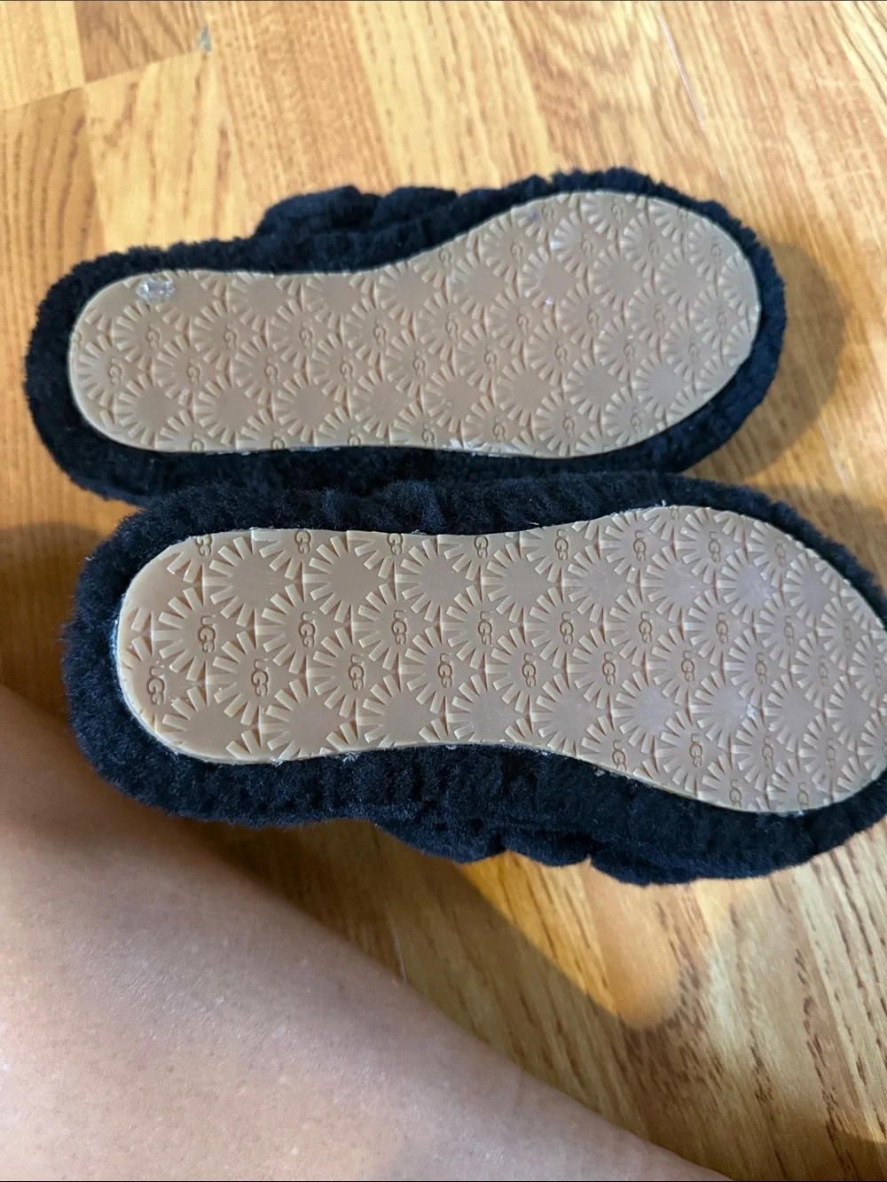 UGG Kids Black Fuzzy Slide Sandals with Branded Elastic Heel